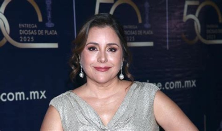 Karyme Lozano biografía, edad, altura, esposa, net worth, familia