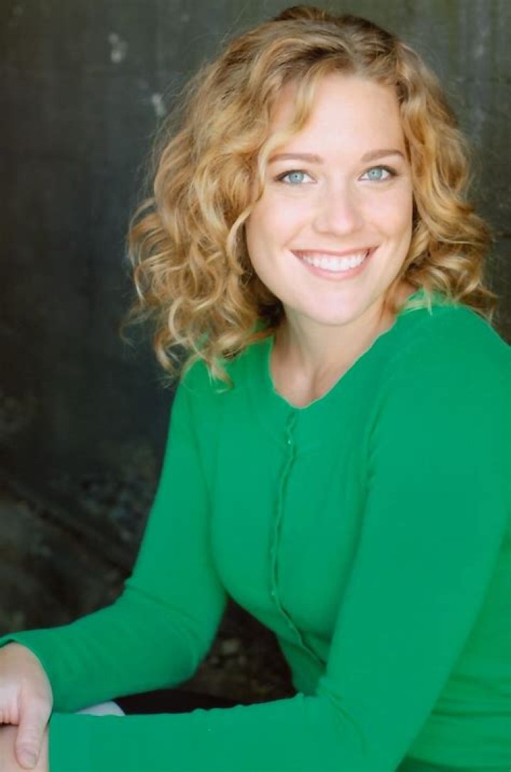 Kate Hewlett Biography, Age, Height, Husband, Net Worth, Family
