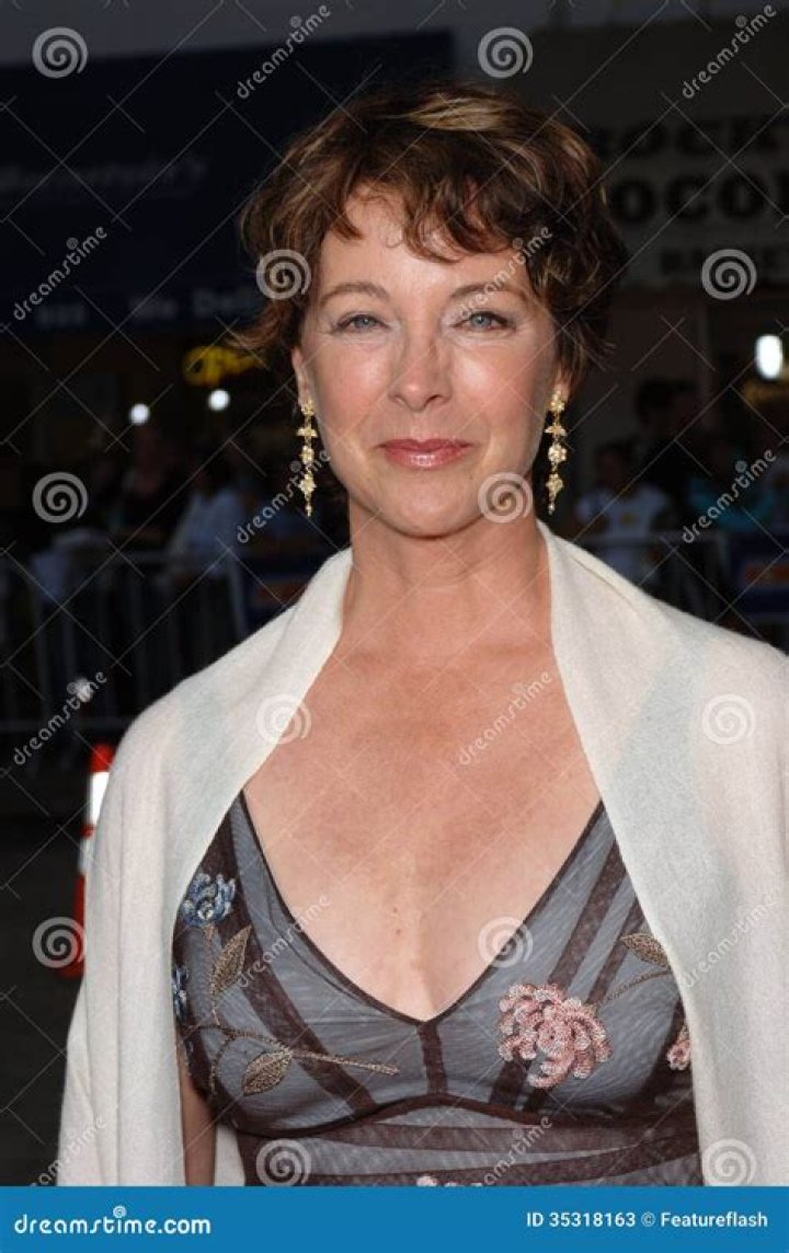 Kathleen Quinlan Biography, Age, Height, Husband, Net Worth, Family