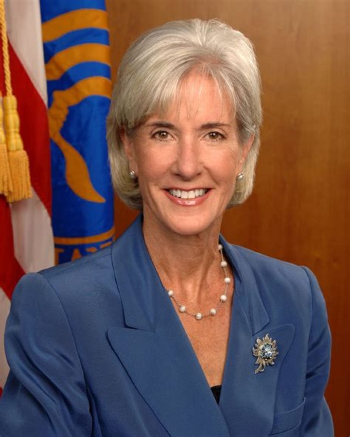Kathleen Sebelius Biography, Age, Height, Husband, Net Worth, Family