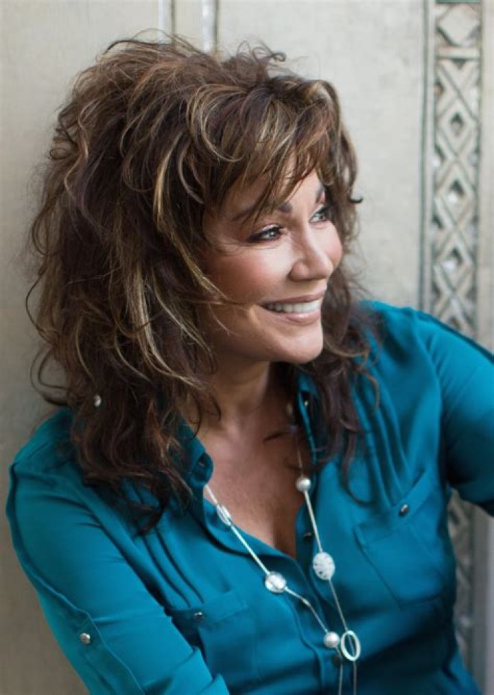 Kathy Troccoli biografía, edad, altura, esposa, net worth, familia