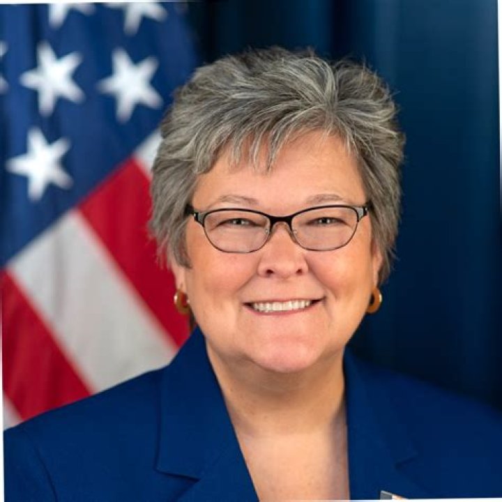 Katrina Berger Biography, Age, Height, Husband, Net Worth, Family