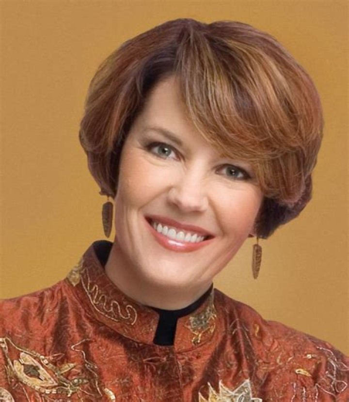 Katrina Hodiak Biography, Age, Height, Husband, Net Worth, Family