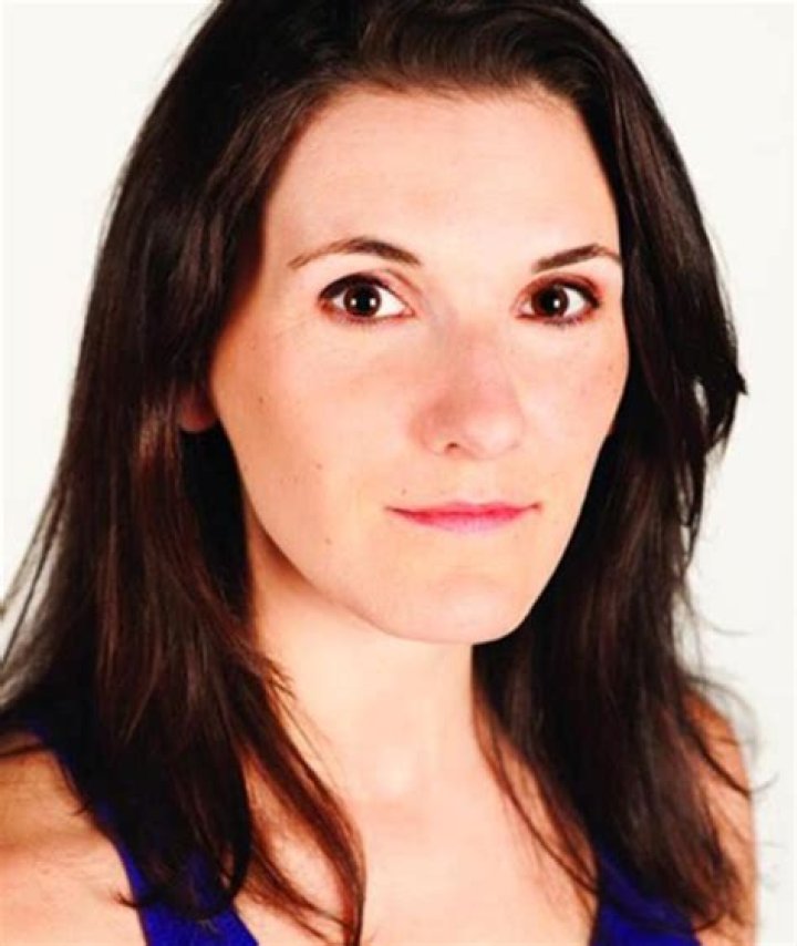 Kelly Sheridan Biography, Age, Height, Husband, Net Worth, Family