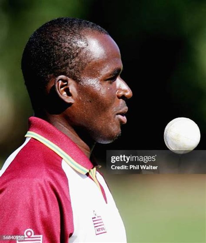 Ken Lewis (cricketer) Biography, Age, Height, Wife, Net Worth and Family