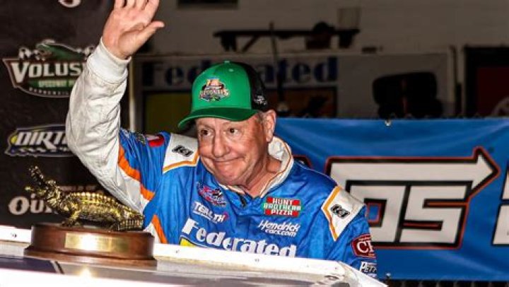 Ken Schrader Biography, Age, Height, Wife, Net Worth, Family