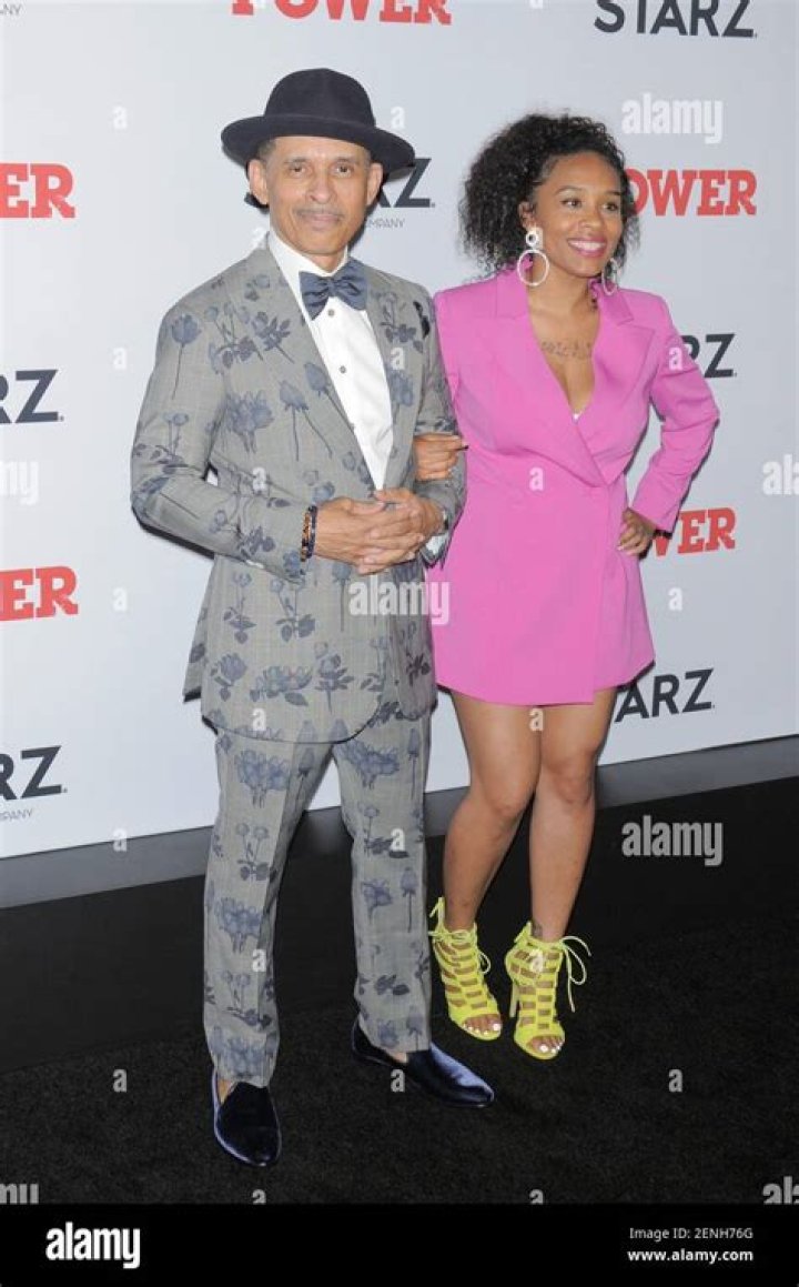 Keni Burke Biography, Age, Height, Wife, Net Worth, Family