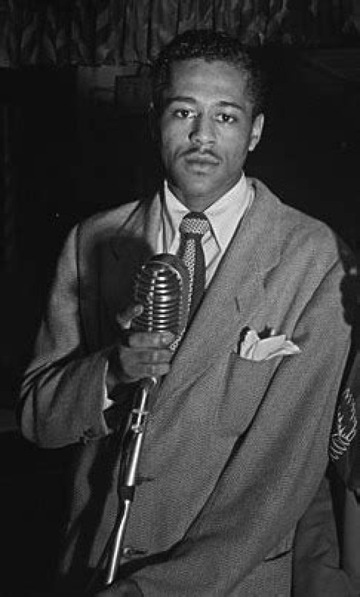 Kenny Hagood Biography, Age, Height, Wife, Net Worth, Family