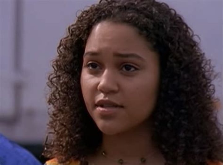 Kerry Duff Biography, Age, Height, Husband, Net Worth, Family