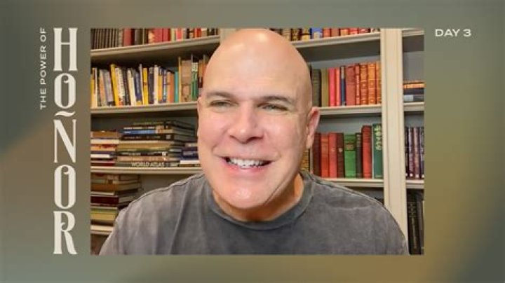 Kerry Shook Biography, Age, Height, Wife, Net Worth, Family