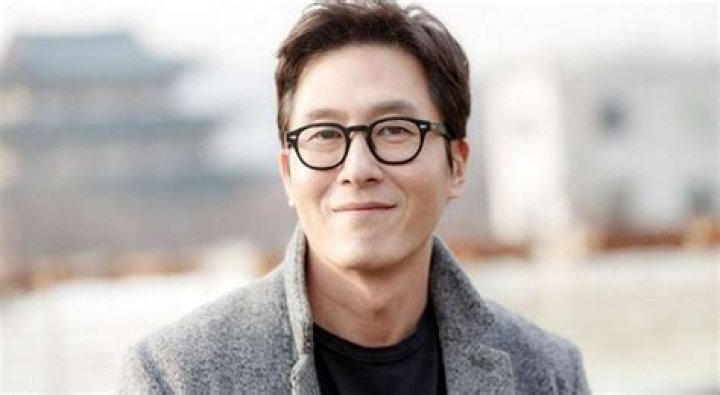 Kim Joo-hyuk Biography, Age, Height, Wife, Net Worth, Family