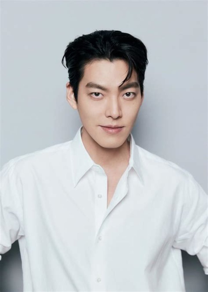Kim Woo-bin Biography, Age, Height, Wife, Net Worth, Family