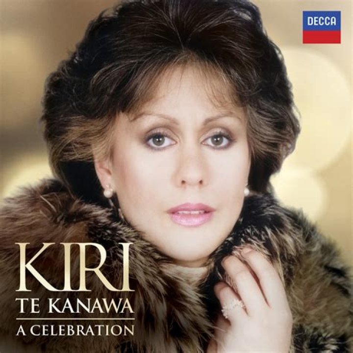 Kiri Te Kanawa Biography, Age, Height, Husband, Net Worth, Family