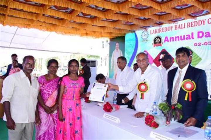 Lakireddy Bali Reddy Biography, Age, Height, Wife, Net Worth and Family