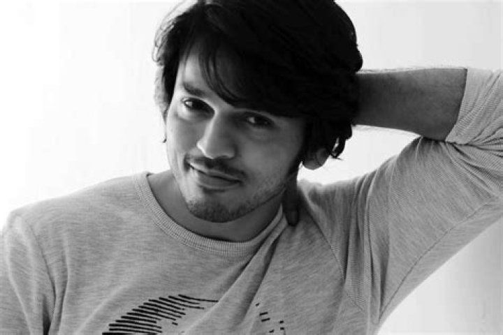 Lalit Prabhakar Biography, Age, Height, Wife, Net Worth, Family