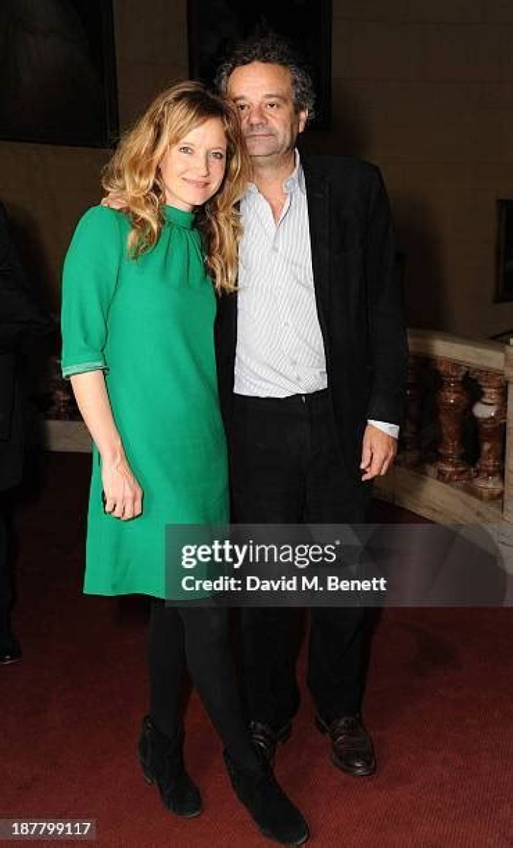 Lara Cazalet Biography, Age, Height, Husband, Net Worth, Family