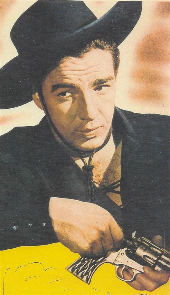 Lash La Rue Biography, Age, Height, Wife, Net Worth, Family