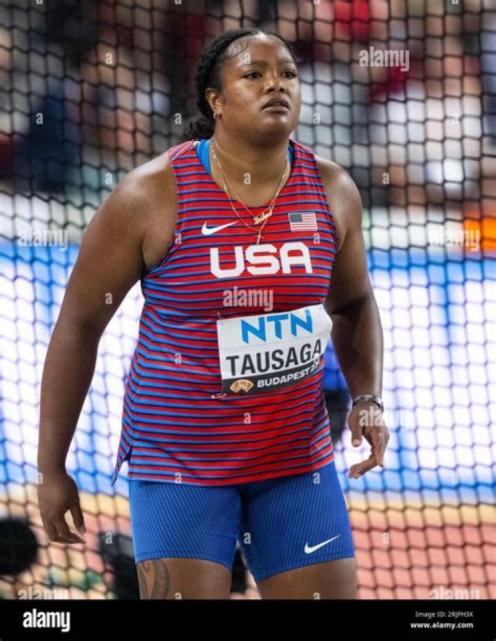 Laulauga Tausaga Biography, Age, Height, Husband, Net Worth, Family