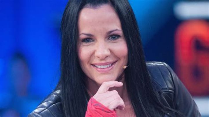 Laura Campos Biography, Age, Height, Husband, Net Worth, Family