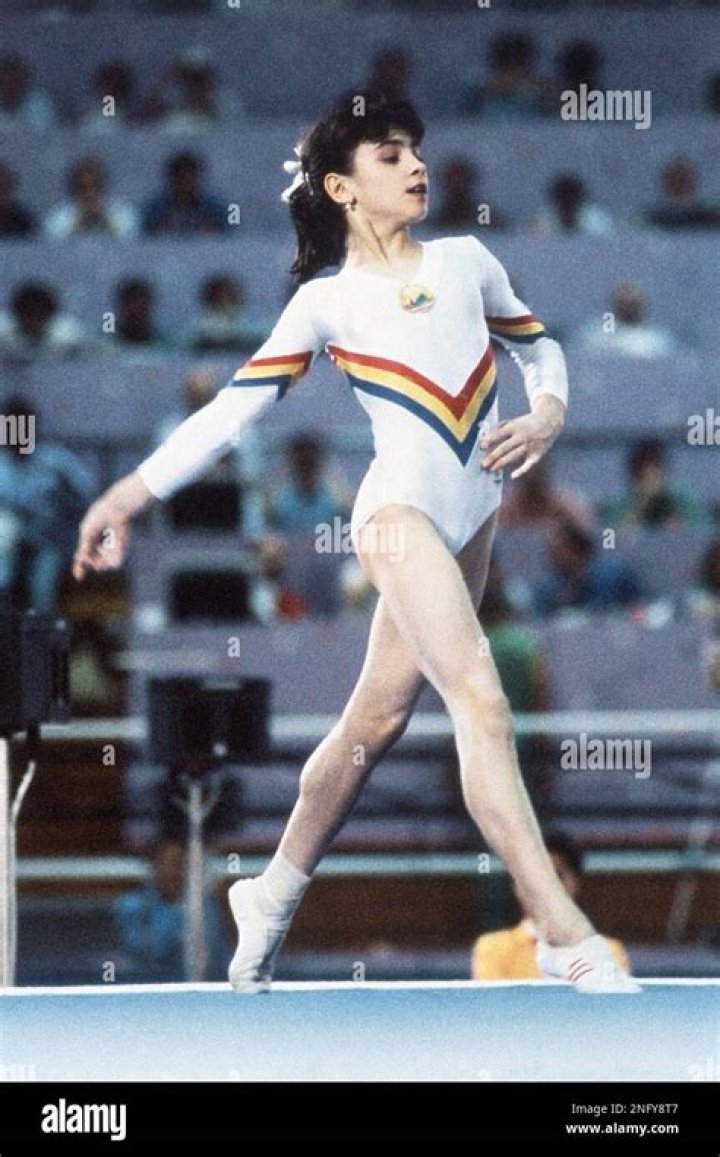 Laura Cutina Biography, Age, Height, Husband, Net Worth, Family