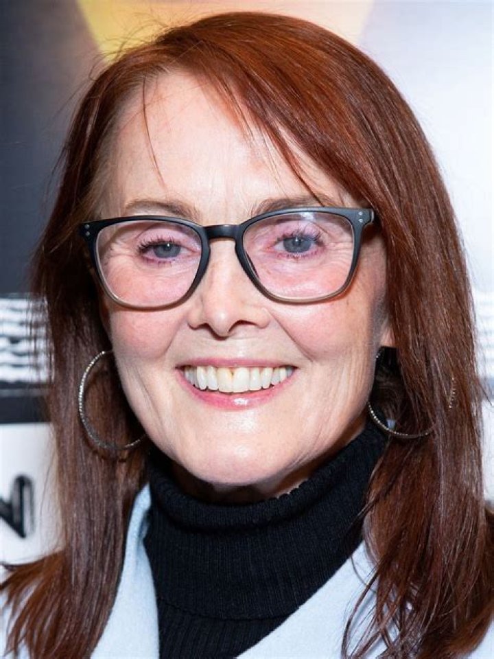 Laura Innes Biography, Age, Height, Husband, Net Worth, Family