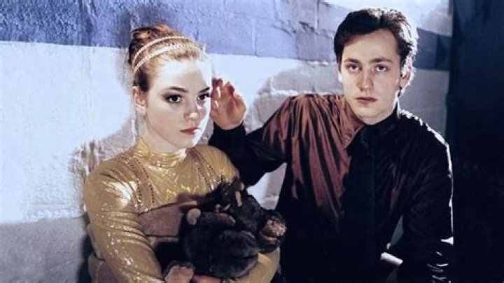 Laura Syniawa Biography, Age, Height, Husband, Net Worth, Family