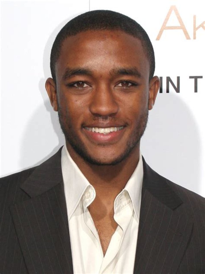 Lee Thompson Young biografía, edad, altura, esposo, net worth, familia