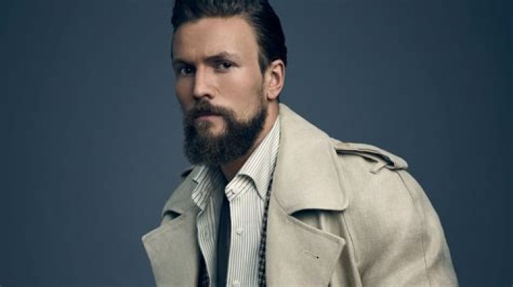 Leo Suter Biography, Age, Height, Wife, Net Worth, Family