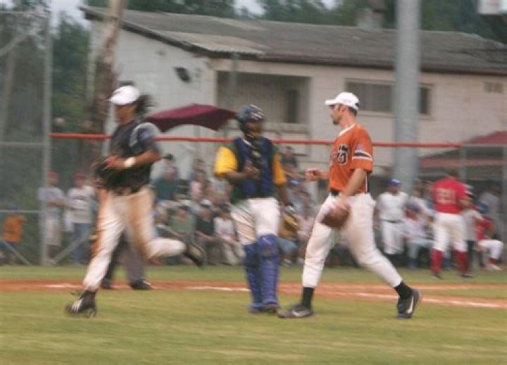 Leon Feingold Biography, Age, Height, Wife, Net Worth, Family