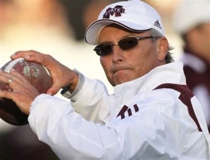 Les Koenning Biography, Age, Height, Wife, Net Worth, Family