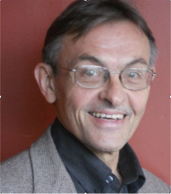 Lewis Mehl-Madrona Biography, Age, Height, Wife, Net Worth, Family