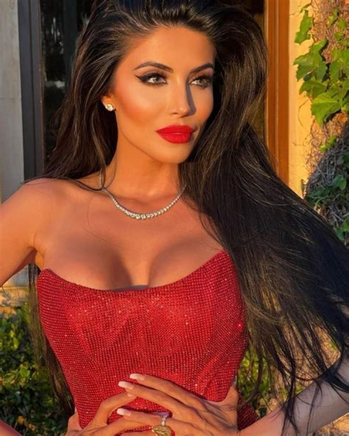 Leyla Milani Biography, Age, Height, Husband, Net Worth, Family