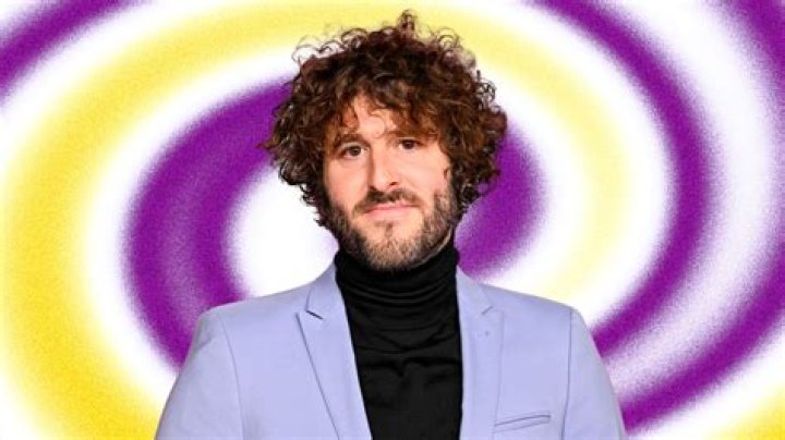 Lil Dicky Biography, Age, Height, Wife, Net Worth, Family