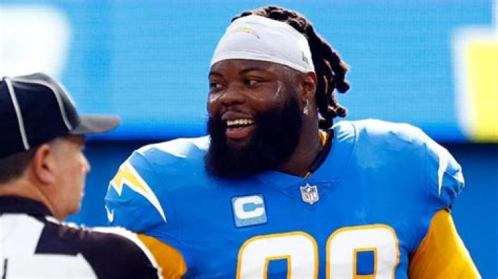 Linval Joseph Biography, Age, Height, Wife, Net Worth, Family