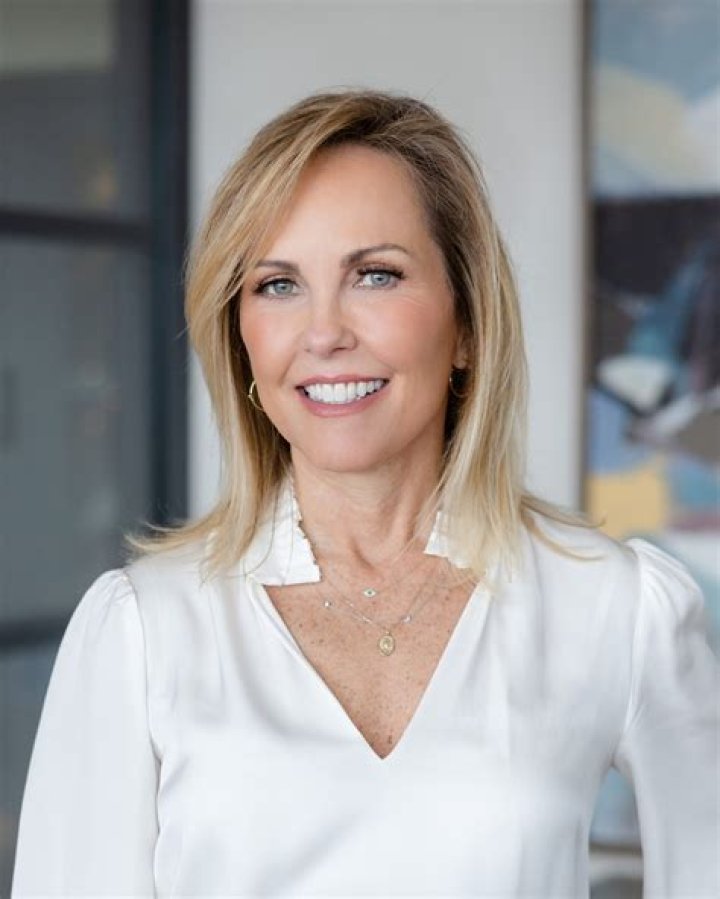 Lisa James Biography, Age, Height, Husband, Net Worth, Family