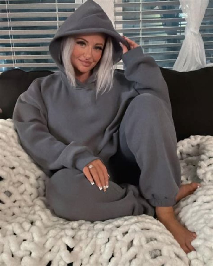 Lisa Singh Biography, Age, Height, Husband, Net Worth, Family