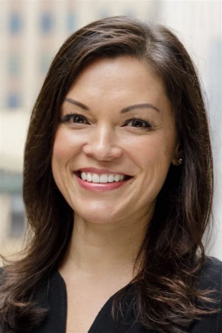 Liz Young Biography, Age, Height, Husband, Net Worth, Family