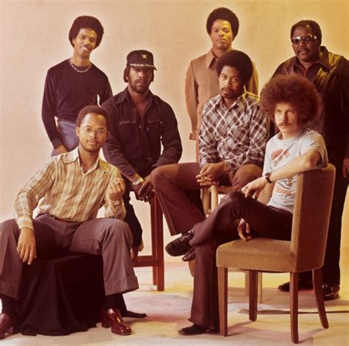 Lonnie Jordan biografía, edad, altura, esposo, net worth, familia