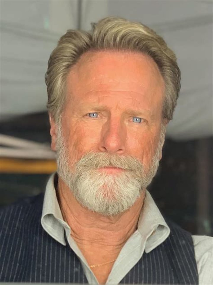 Louis Herthum Biography, Age, Height, Wife, Net Worth, Family