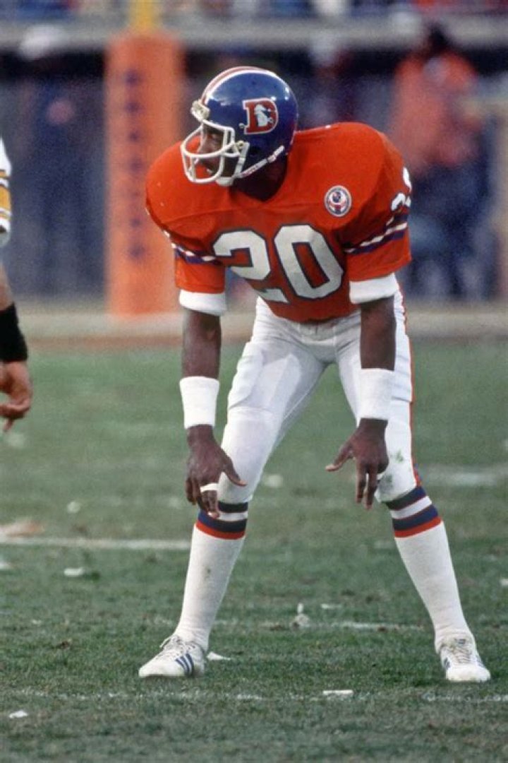 Louis Wright Biography, Age, Height, Wife, Net Worth, Family