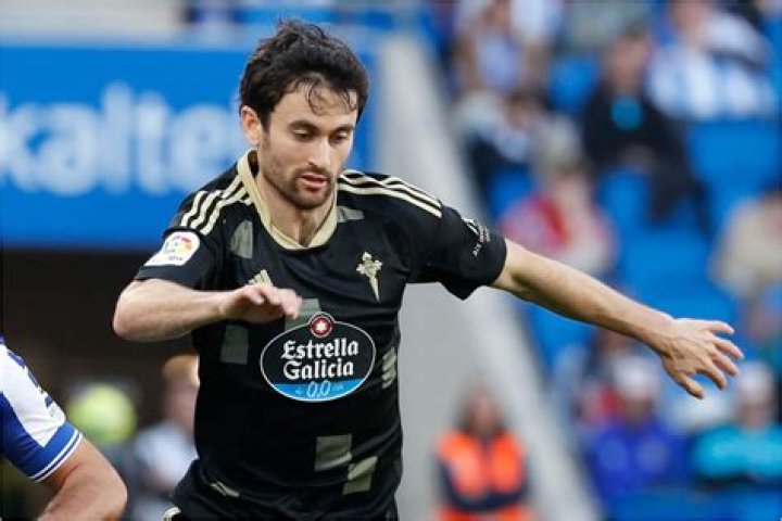 Luca de la Torre Biography, Age, Height, Wife, Net Worth, Family