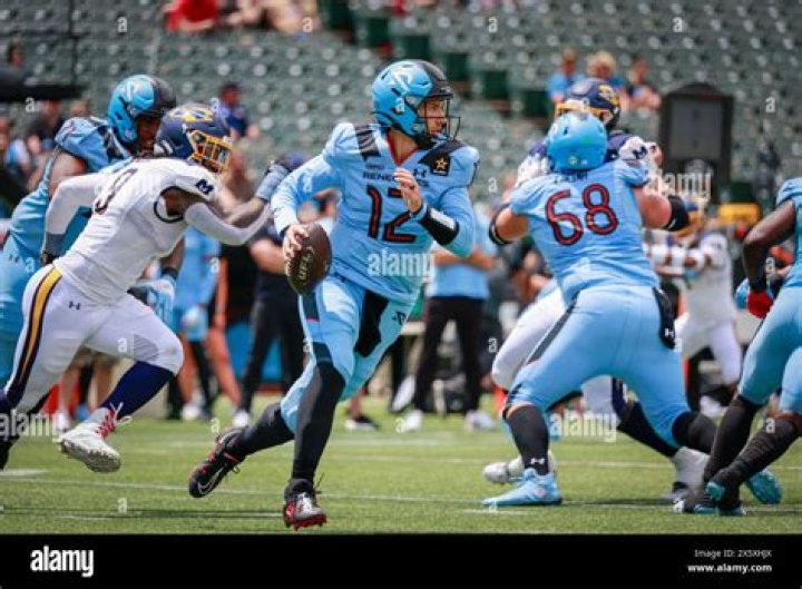 Luis Perez Biography, Age, Height, Wife, Net Worth, Family