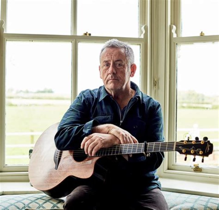 Luka Bloom Biography, Age, Height, Wife, Net Worth, Family