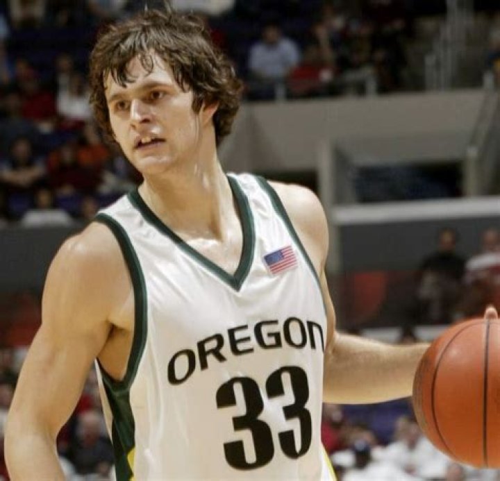 Luke Jackson Biography, Age, Height, Wife, Net Worth, Family