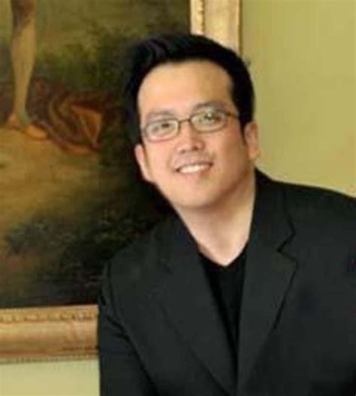 Luke Song Biography, Age, Height, Wife, Net Worth, Family