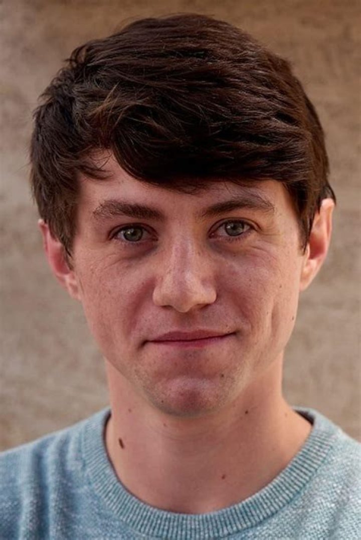 Luke Ward-Wilkinson Biography, Age, Height, Wife, Net Worth, Family