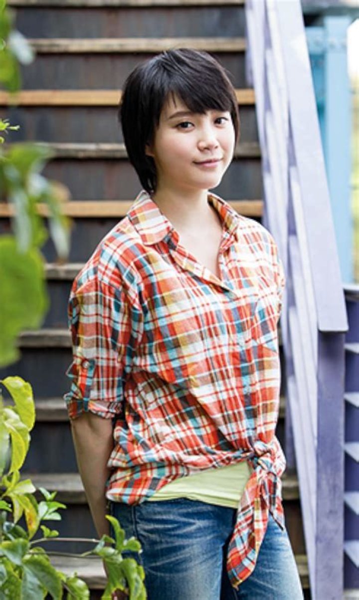 Lyan Cheng Biography, Age, Height, Husband, Net Worth, Family