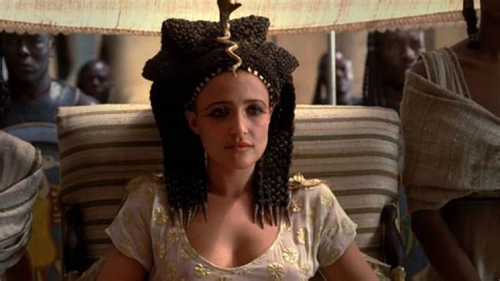 Lyndsey Marshal Biography, Age, Height, Husband, Net Worth, Family