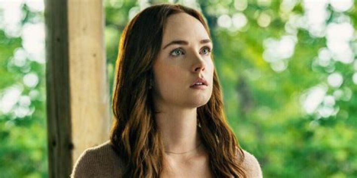 Maggie Sullivan Biography, Age, Height, Husband, Net Worth, Family