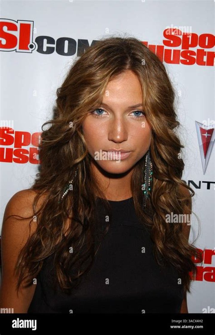 Mallory Snyder Biography, Age, Height, Husband, Net Worth, Family